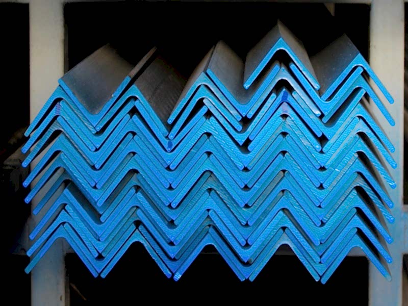 Paslanmaz Köşebent